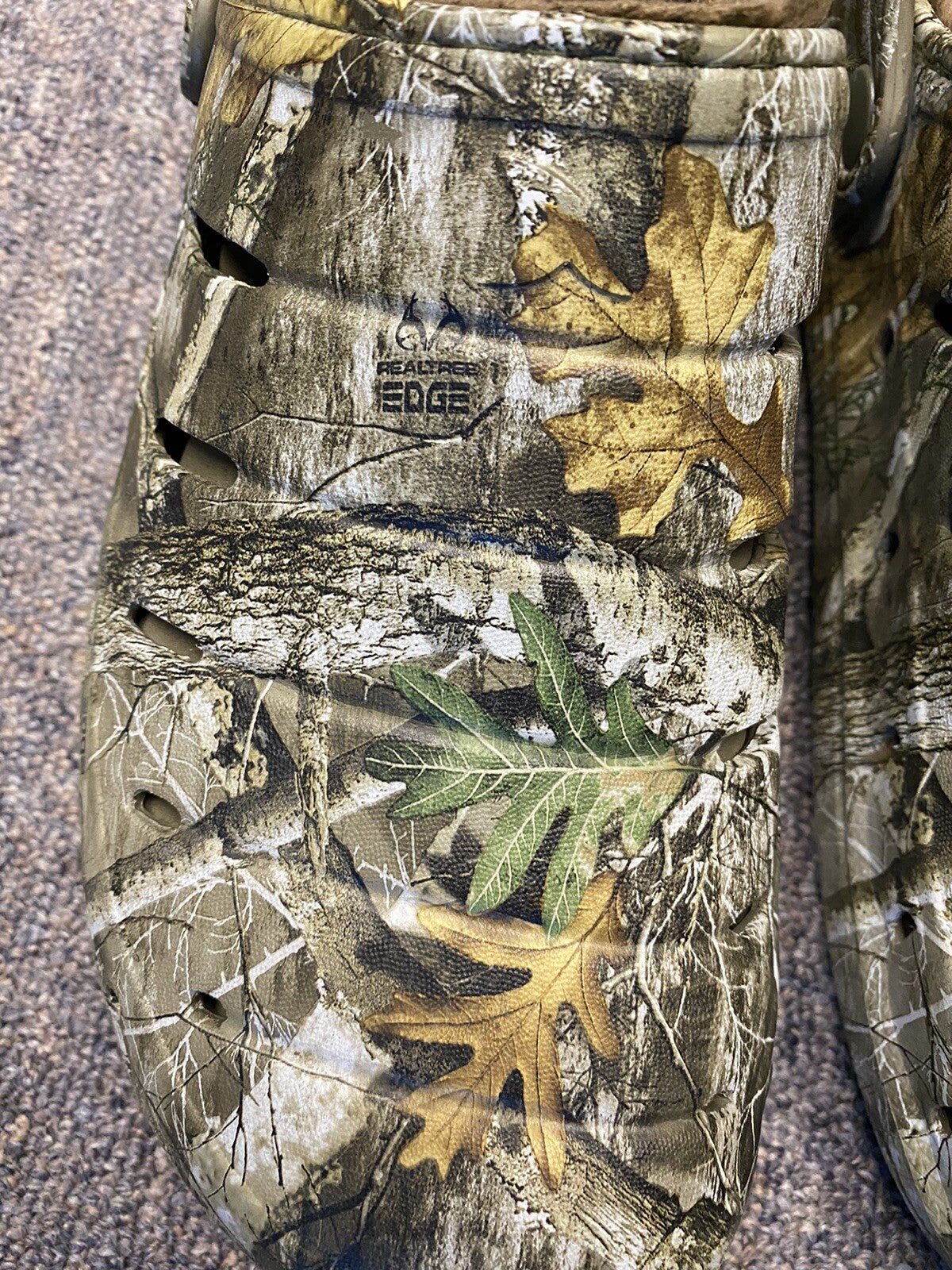 Rugged Shark RealTree Camoflauge Men Camo Lined Sherpa EVA Clogs Sandals 9