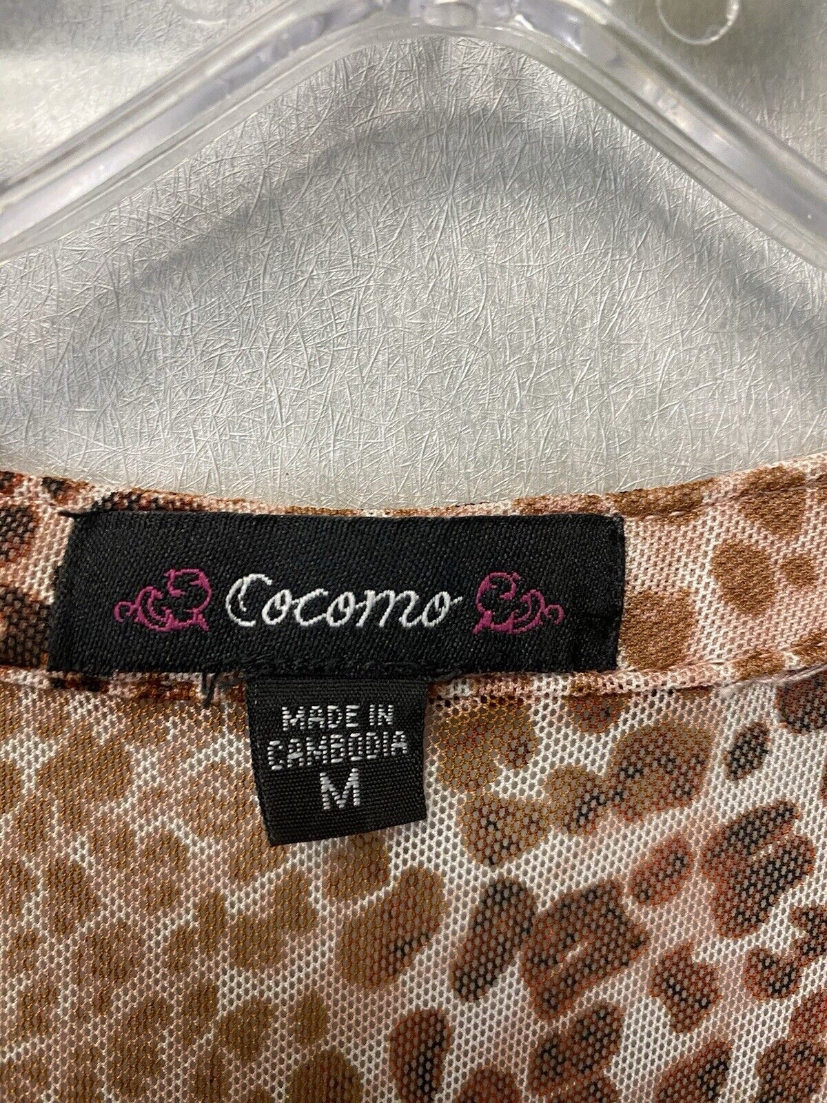 Cocomo Pink Leopard Print Pintuck Plus 3/4 Sleeve Blouse Top Shirt Med VNeck