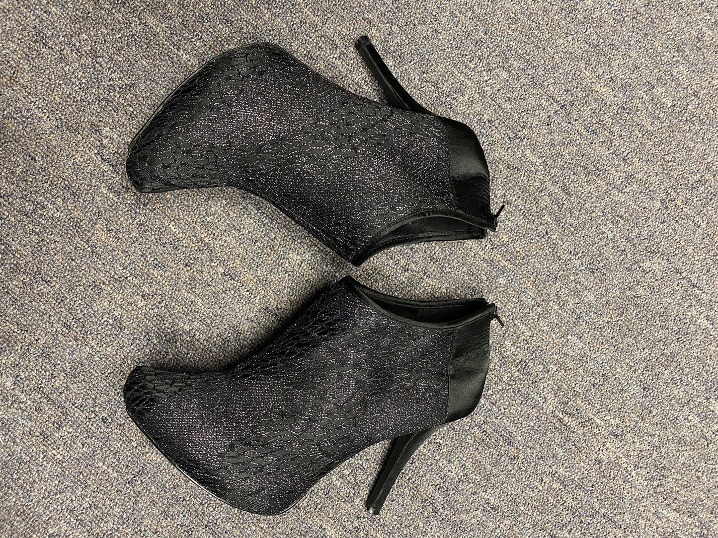 MAURICES Ankle Boots Back Zip Womens 9