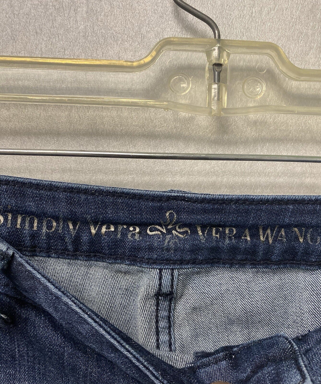 Simply Vera Vera Wang Denim Short Size 12 Mid Rise Stretch Women's