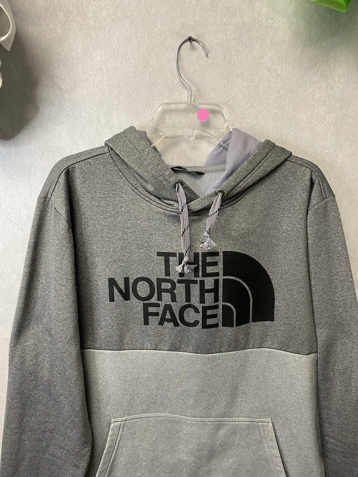 North Face Men's Pullover Hoodie Sweatshirt Medium Gray/ Black Size XL
