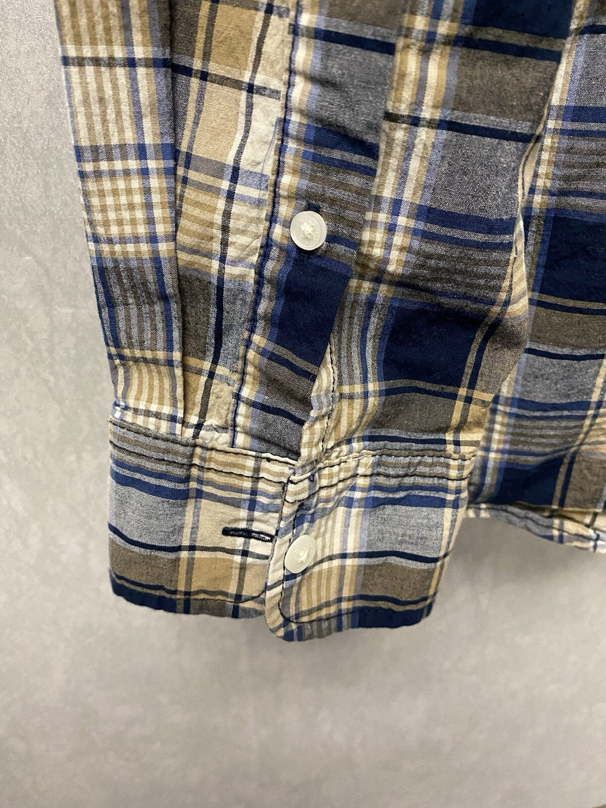 St John's Bay Blue/ Beige Plaid Shirt button down long sleeves Size XLT