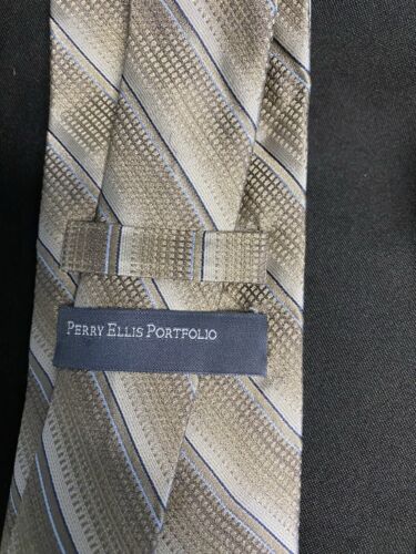 Perry Ellis Portfolio 100% Silk Lot of 4 men's ties