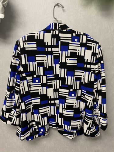 Kasper Black, Blue and White Abstract Design Open Front Blazer Size 16