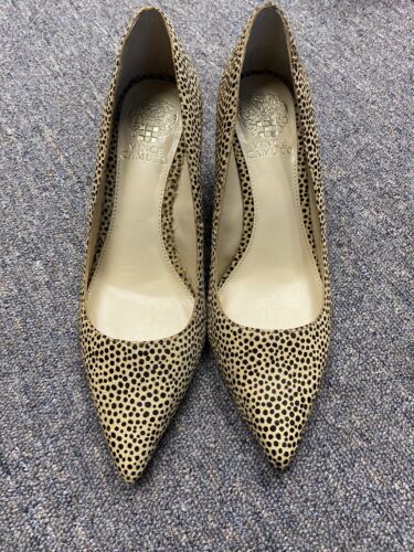 Women's Vince Camuto Natural Spotted Calf Hair Pointed Toe Heels Size 8.5