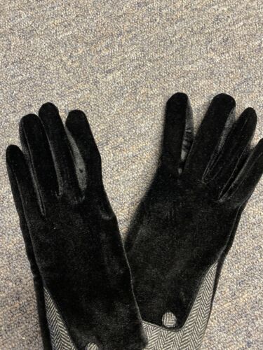 Black/ Grey Herringbone Velour Gloves W/ Touch Index Finger And Thumb Sz Large