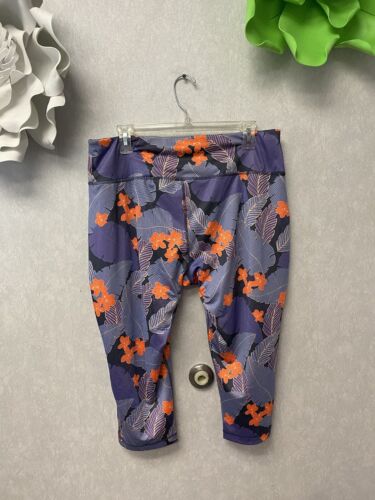 Athletic Works Orange And Purple Printed Active Capris