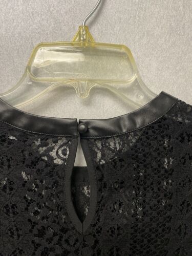 Express Ladies Black Long Sleeve Lace Blouse With Faux Leather Stripe Size Large