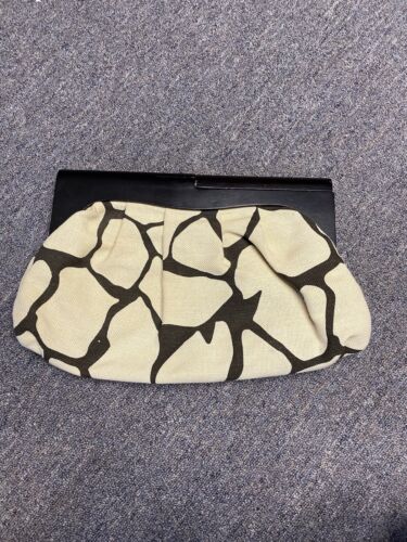 Old Navy Giraffe  Fabric Clutch With Wooden Handle Magnetic Clasp