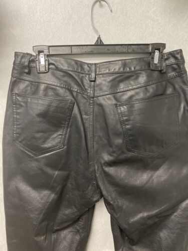 MetroStyle Women's Black Leather Pants Size 8T