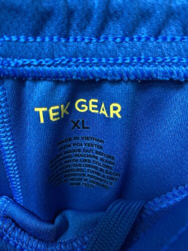 Tek Gear Blue Men's Mesh Shorts Moisture Wicking, Stretch, Breathable Size XL