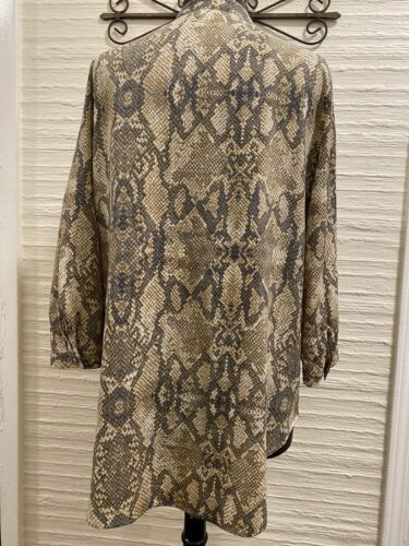 Jaclyn Smith Snakeskin Print Tunic Blouse Size Large