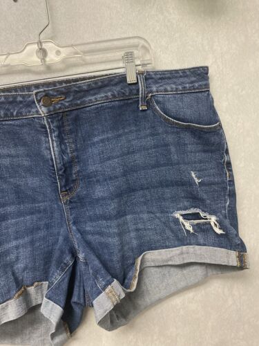 Old Navy Size 22 High-Rise O.G. Straight Secret-Smooth Pockets Roll Cuff Shorts