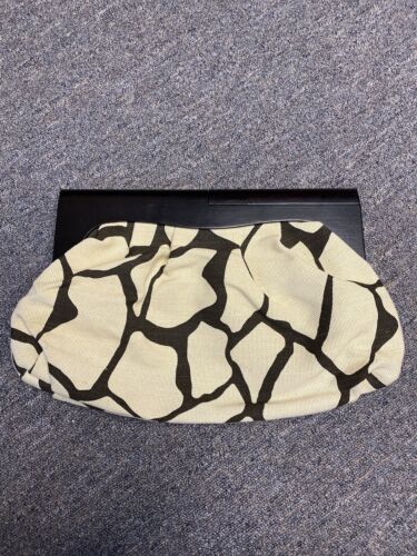 Old Navy Giraffe  Fabric Clutch With Wooden Handle Magnetic Clasp