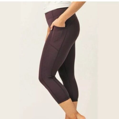 Zyia Active Brilliant Pocket High Rise Crop Capri Leggings Wine Plum Size 8-10