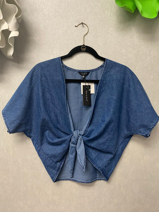 Sim & Sam Cropped  Short Sleeve  Tie up Top  blue -NWT- Size M