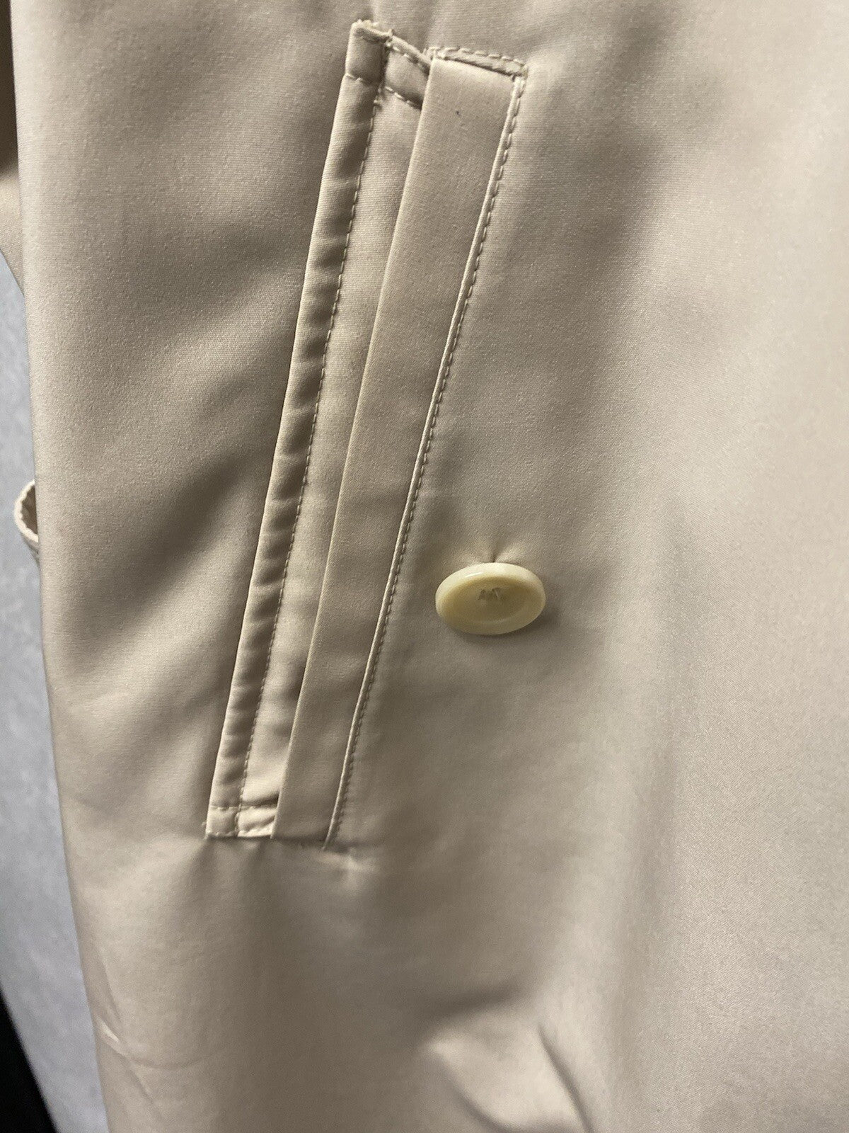 Liz Claiborne Outerwear Beige Trench Coat Jacket Lined Womens Size Large