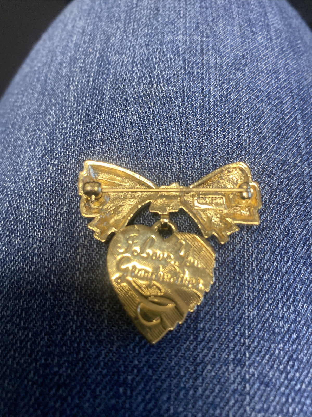 Vintage Avon I Love You Mother Heart Bow Charm Gold Tone Pin Brooch