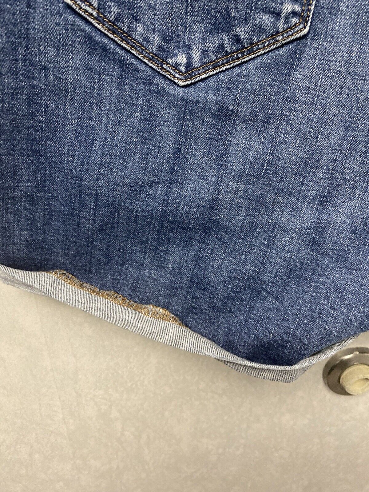 Old Navy Size 22 High-Rise O.G. Straight Secret-Smooth Pockets Roll Cuff Shorts