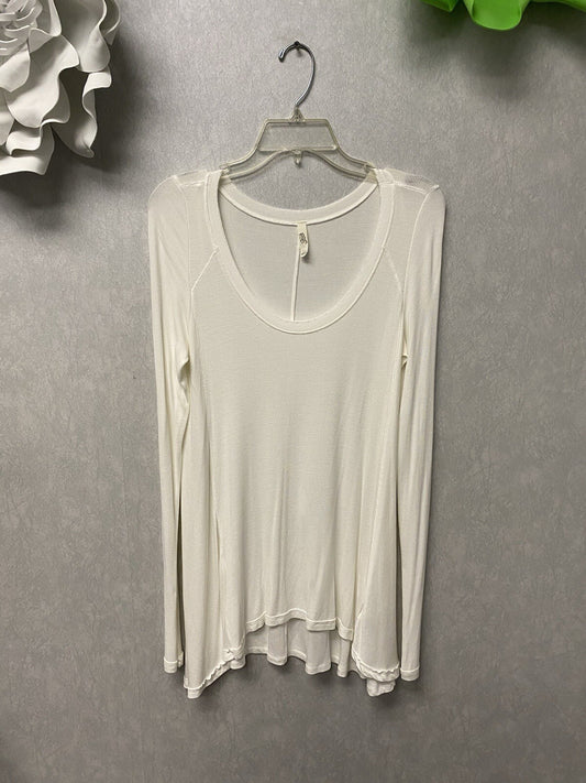 FREE PEOPLE Knit Hi-Low Top White Flowy Boho Oversized Textured Shirt Sz Small