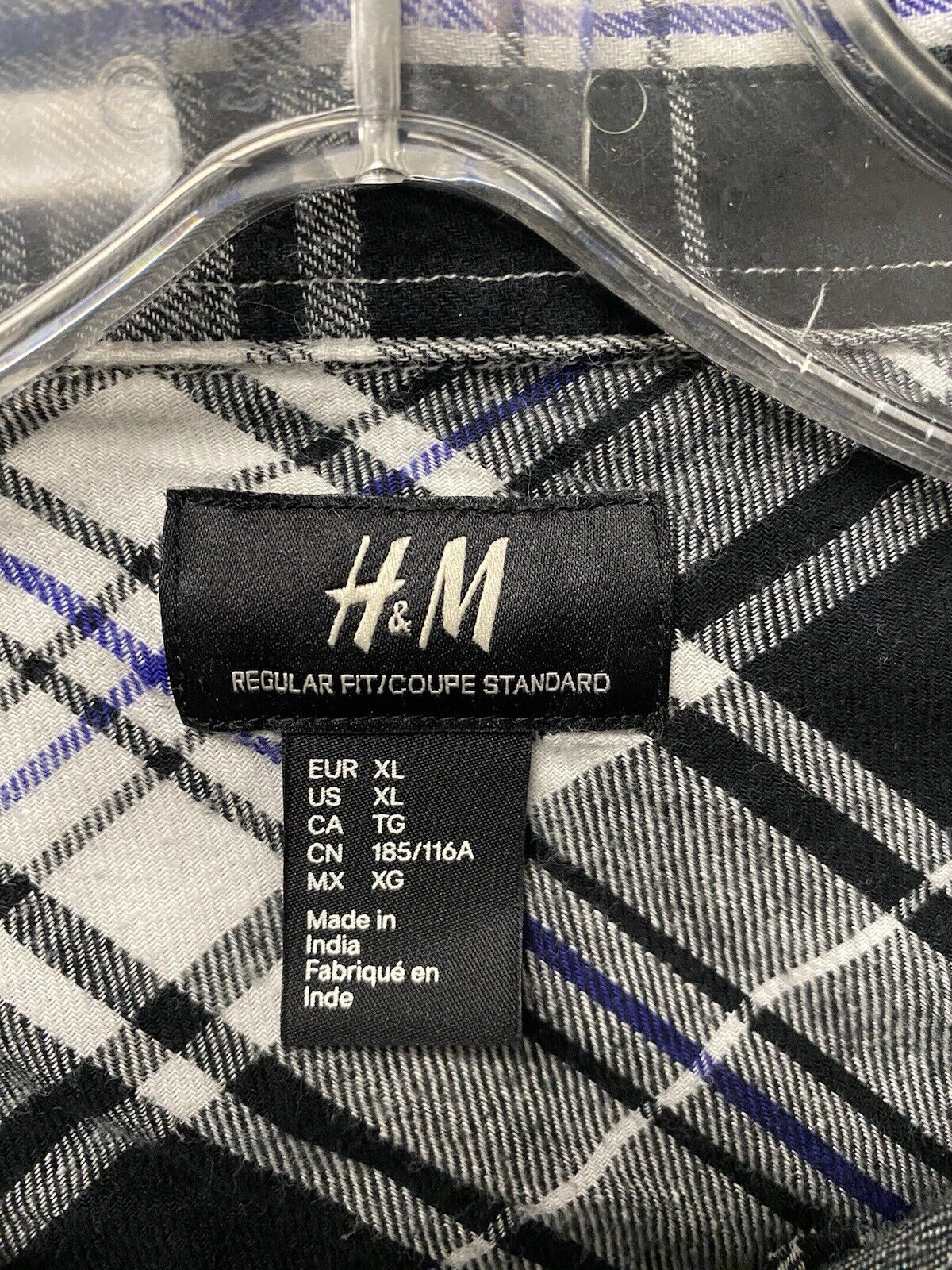 H&M Men Black/ White Plaid Long Sleeve Button Up Shirt Size XL