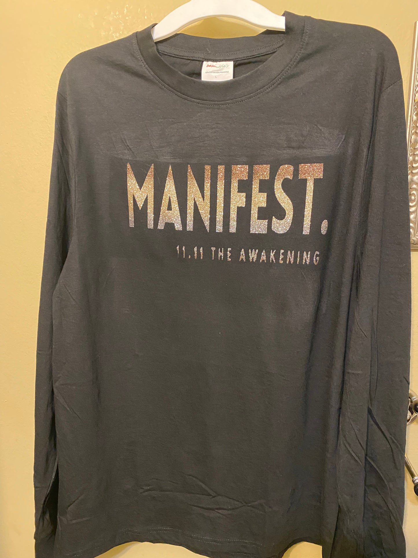 Manifest. Short Sleeve Black Tee